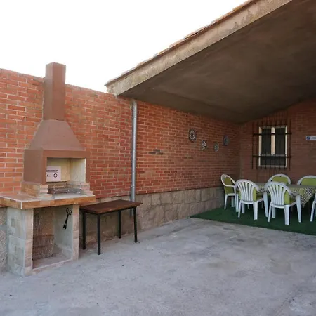 El Huerto Con Jardin * Lumbrales