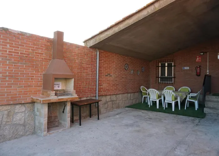 El Huerto Con Jardín * Lumbrales